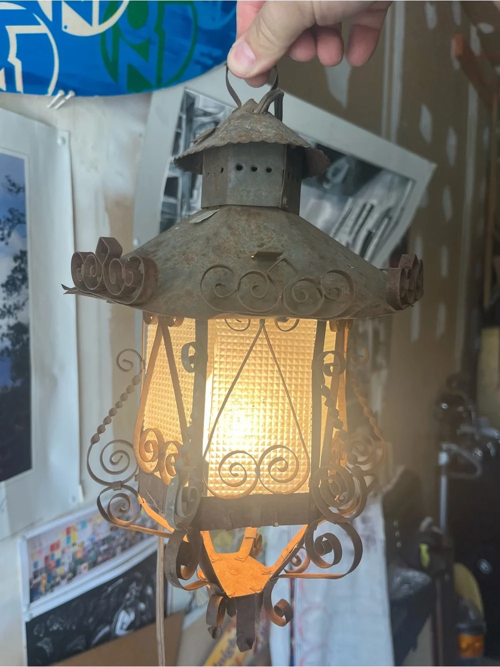 Vintage Spanish Revival Wrought Iron Outdoor Lantern Wall‎ Bracket Scroll Glass